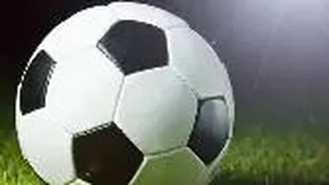 《揭秘曼联阵容隐忧：主力与替补实力悬殊，库尼亚进攻效率亟待突破》